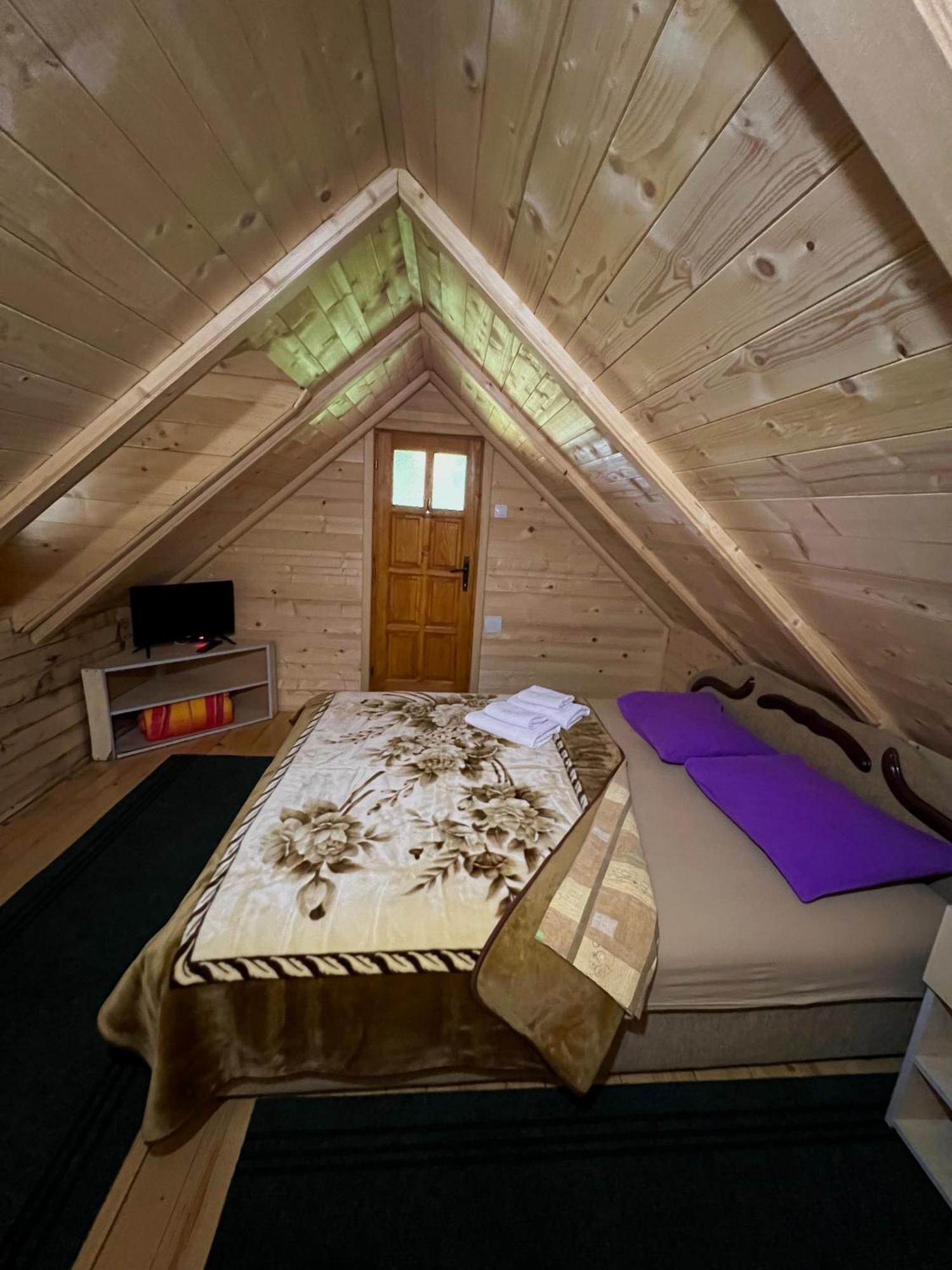 Motel Krstac โมจโคแวก ภายนอก รูปภาพ