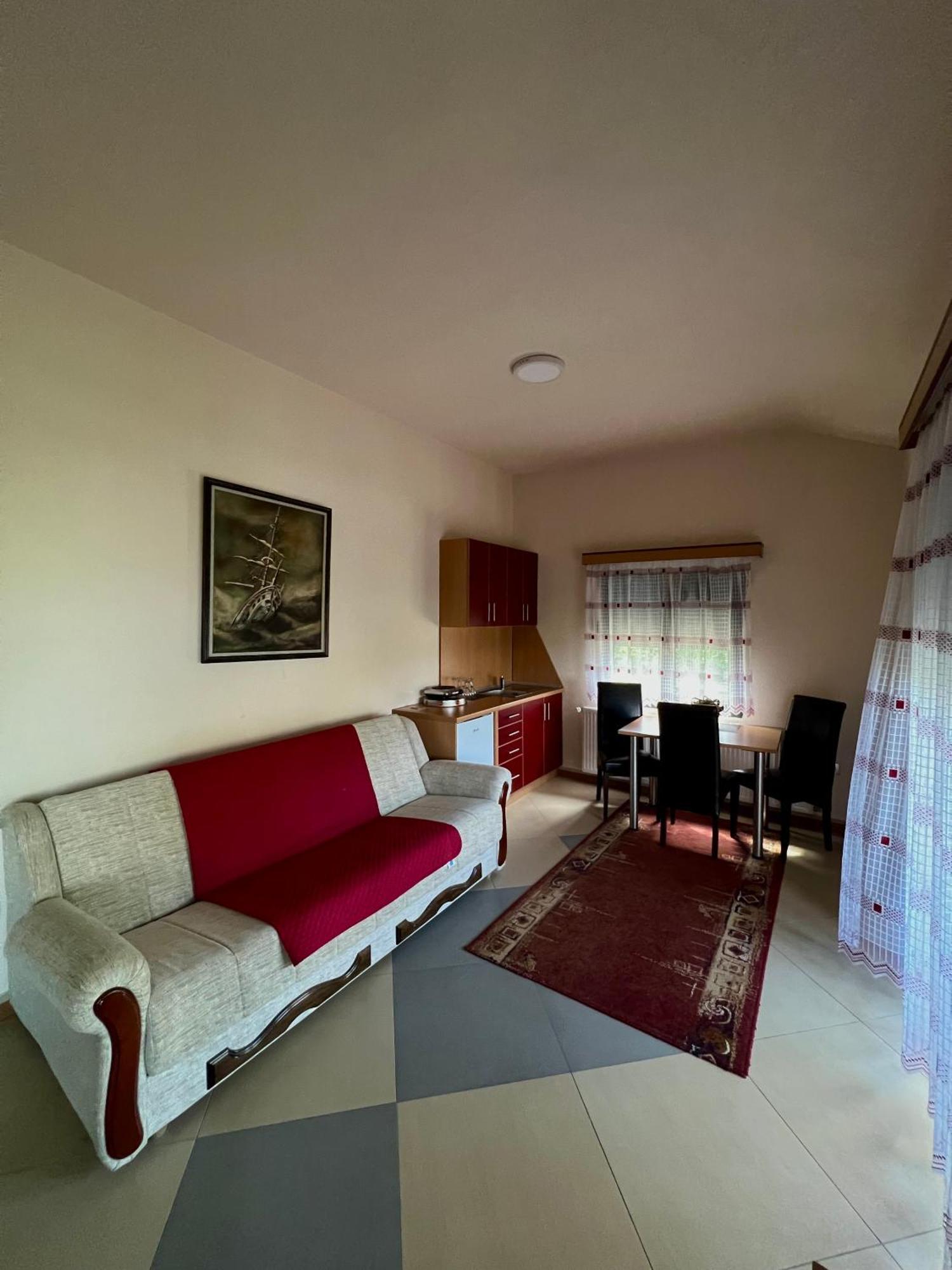 Motel Krstac โมจโคแวก ภายนอก รูปภาพ