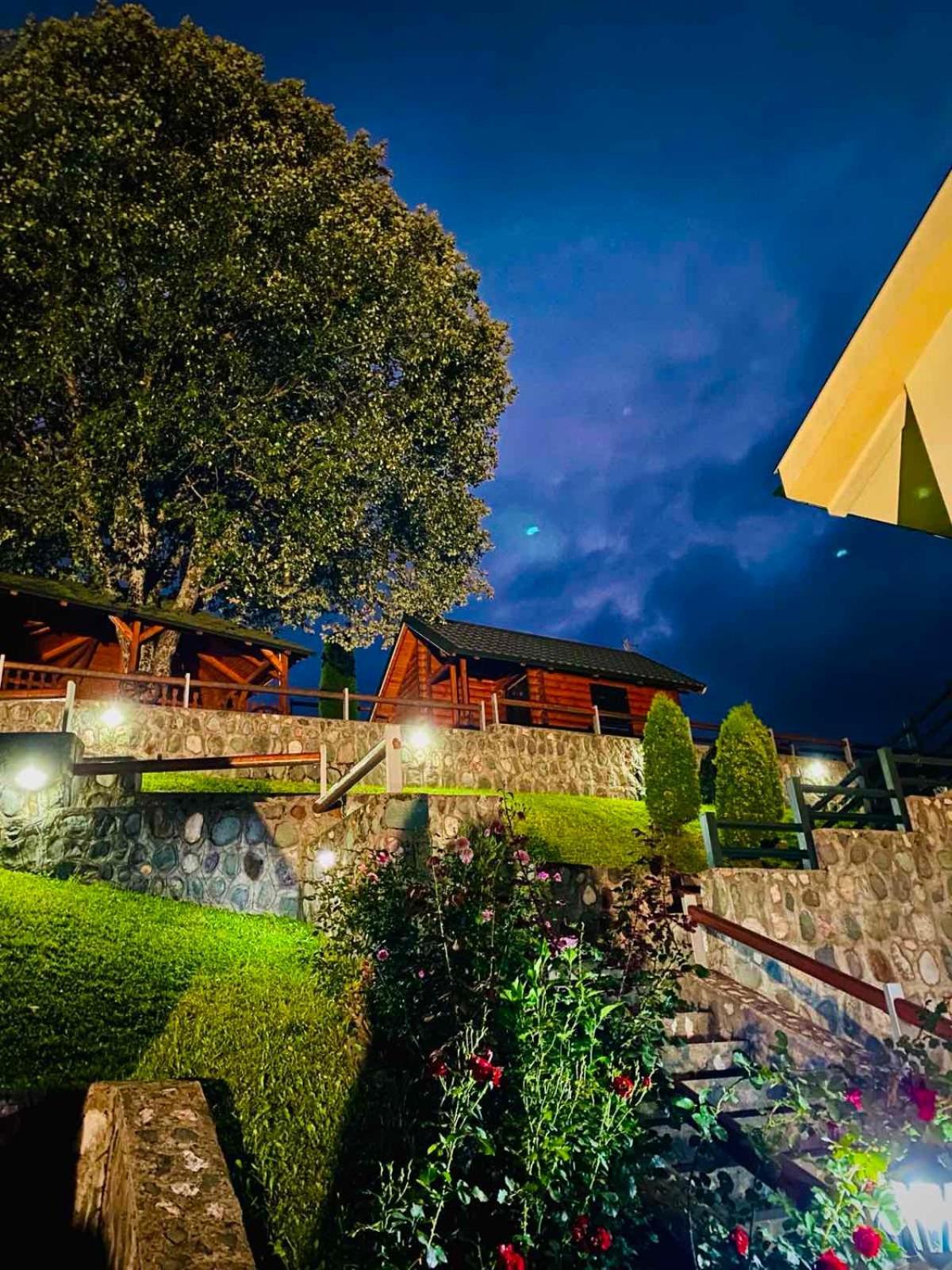 Motel Krstac โมจโคแวก ภายนอก รูปภาพ